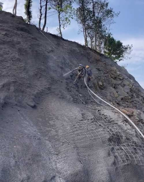 平顶山新华区边坡喷护